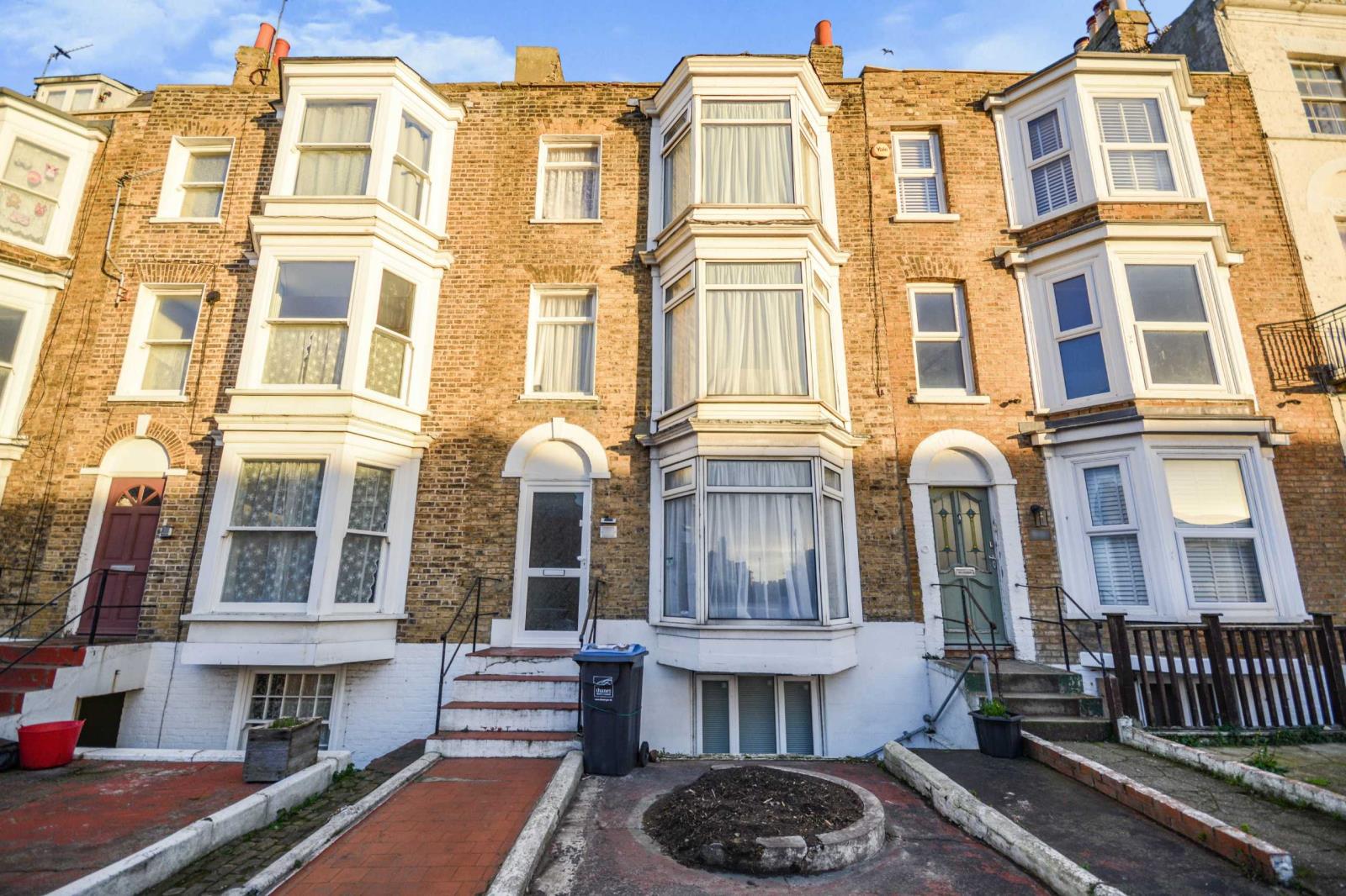 6 Bedroom Terraced House For Sale At Zion Place Margate Kent : £449,995 ...